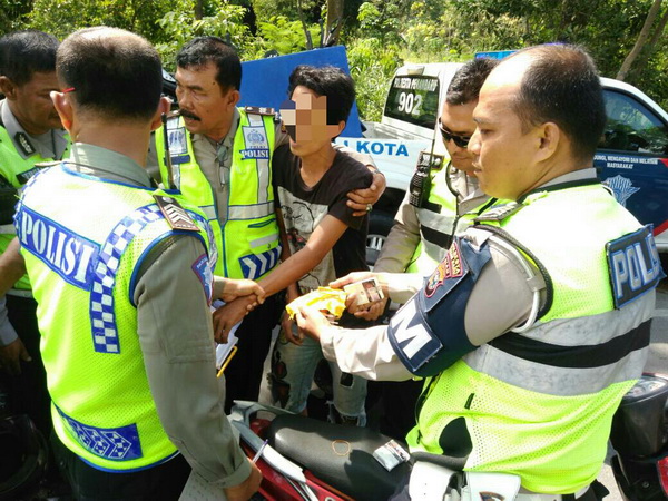 Razia Kendaraan, Pria Ini Ditemukan Bawa Alat Isap Sabu